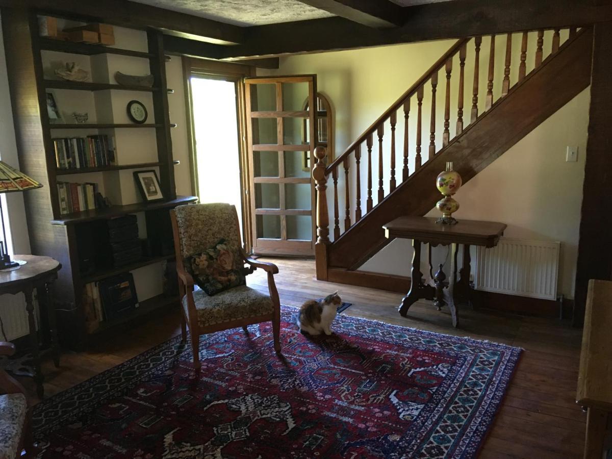 Sawyer'S Creek Bed And Breakfast Algonquin Highlands Buitenkant foto